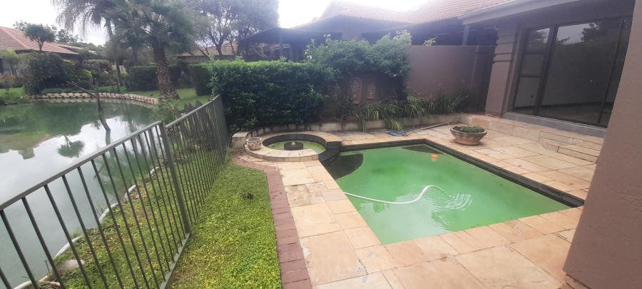 4 Bedroom Property for Sale in Pecanwood Estate North West